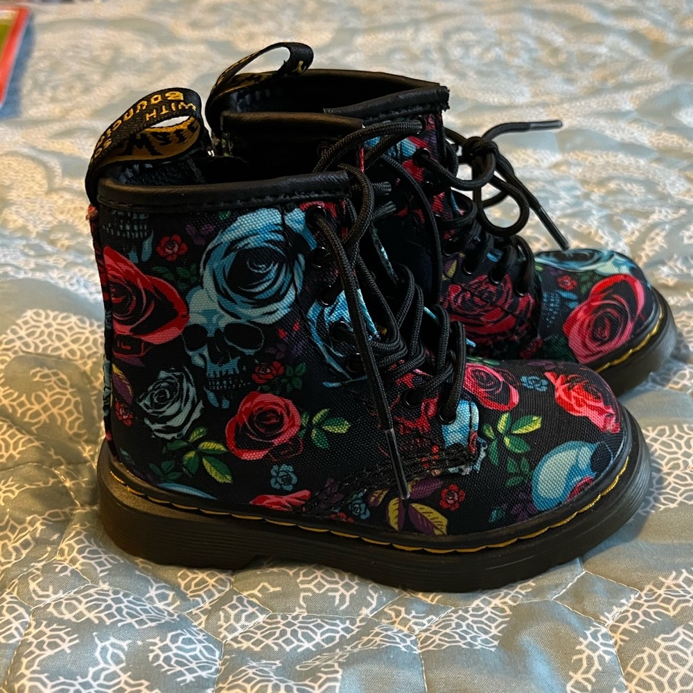 Doc Martens Boots Skull and Roses